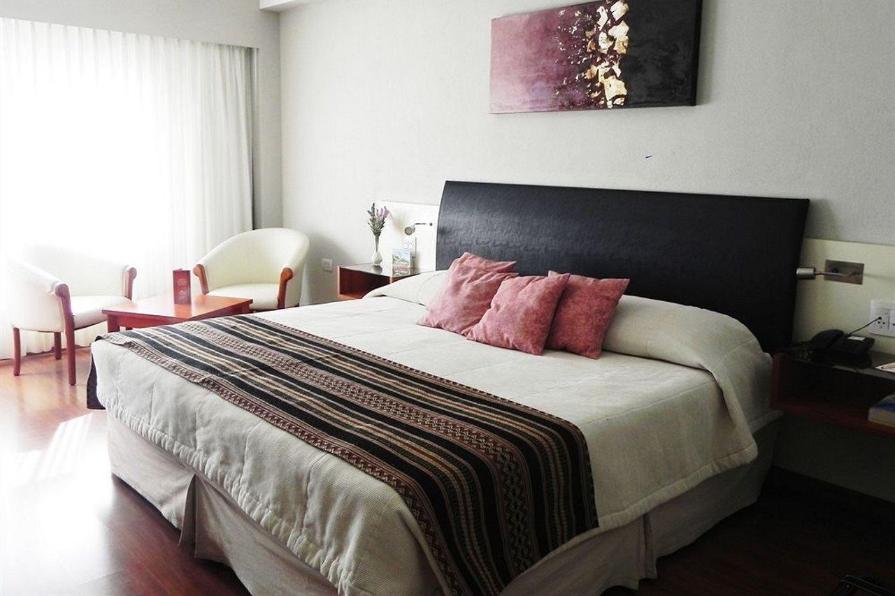 Quorum Cordoba Hotel, Resort Urbano Exterior photo